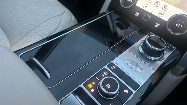 Land Rover Range Rover 3.0 D300 Westminster Black 4dr Auto Diesel Estate